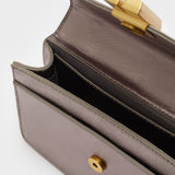 AGBS0227-3