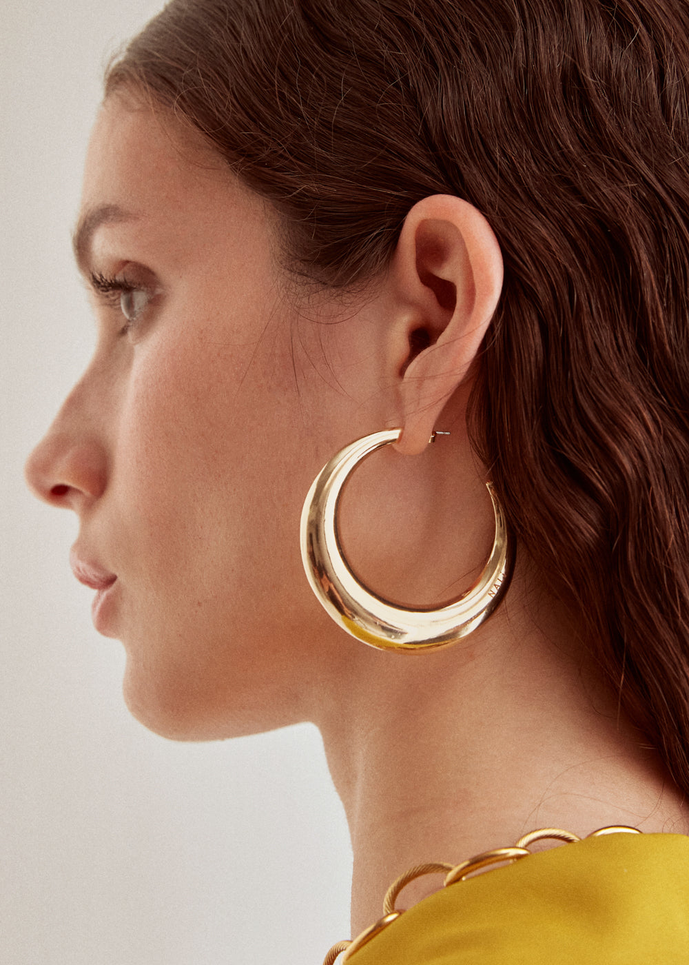 Thick gold hoop earrings clearance forever 21